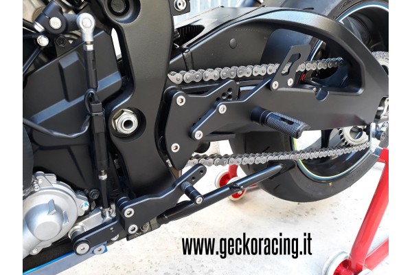 Pedane ricambi cambio Suzuki Gsx-R 1000